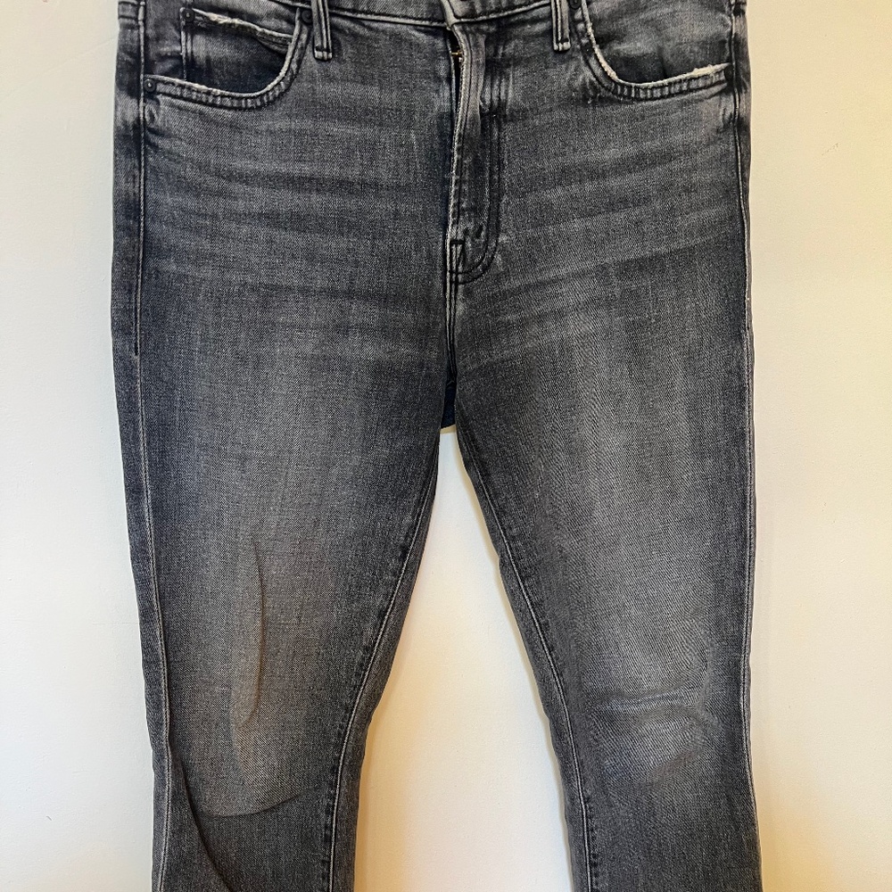 Mother Size 26 The Rascal Ankle Fray